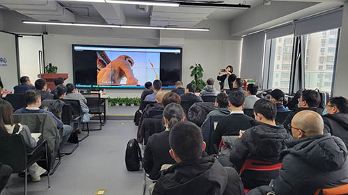 1656089791520584.jpg 現(xiàn)場(chǎng)觀看習(xí)近平總書記關(guān)于安全生產(chǎn)的重要論述1.jpg